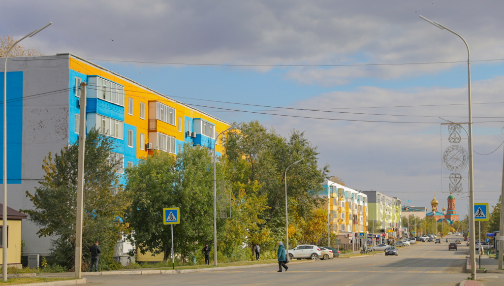 Погода в хромтау. Город Хромтау Актюбинская область. Донской ГОК Хромтау. Хромтау достопримечательности. Церковь в Хромтау.